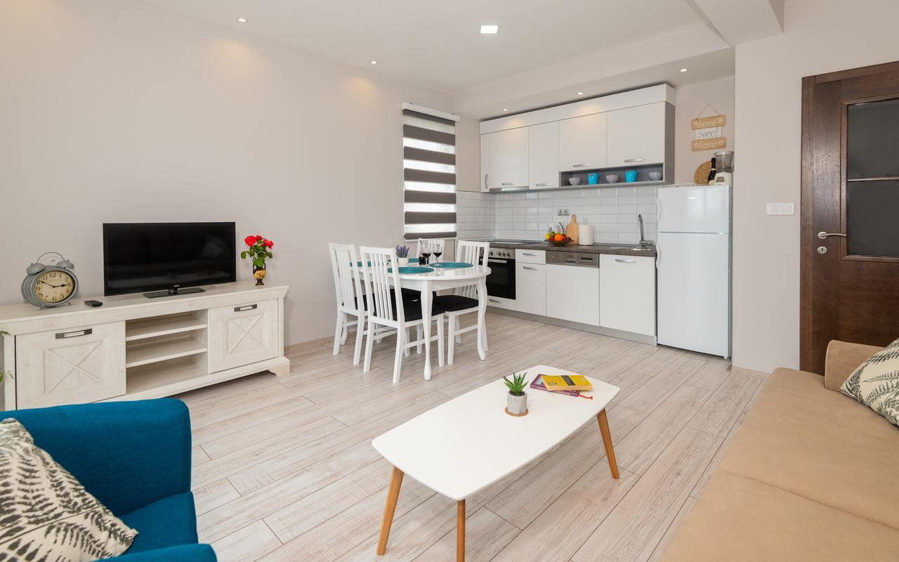 Apartments Leona 네움 외부 사진