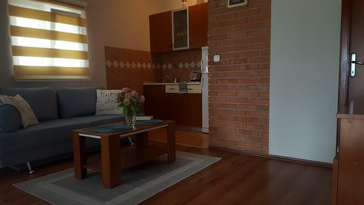 Apartments Leona 네움 외부 사진