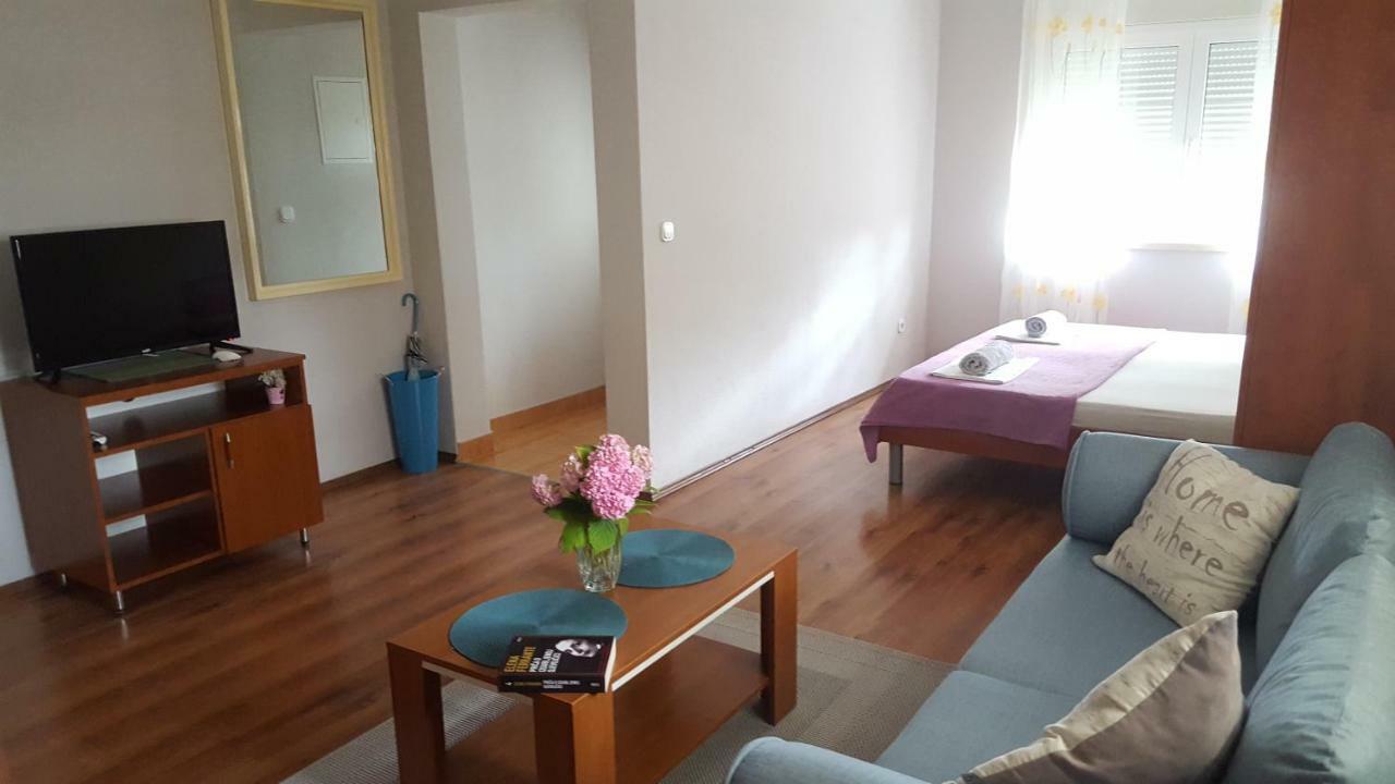 Apartments Leona 네움 외부 사진